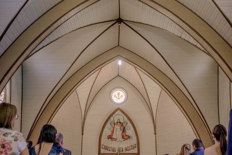 Adentro iglesia