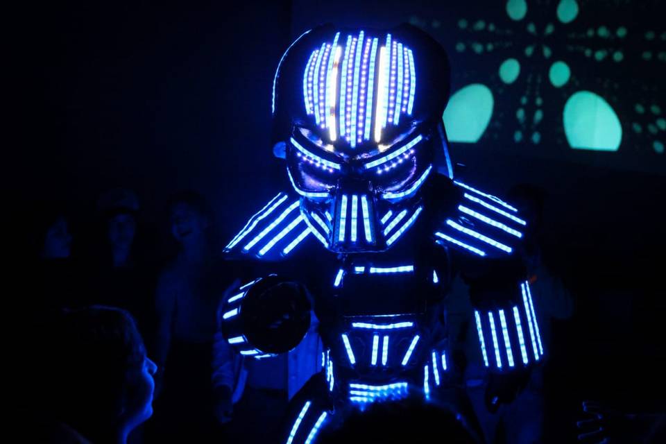 Robot led