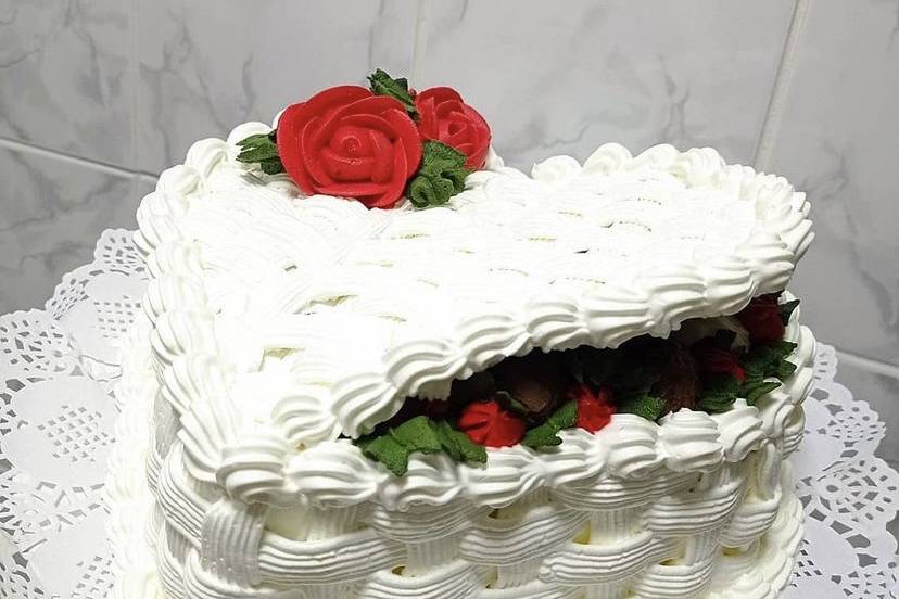 Pastel boda caja corazón