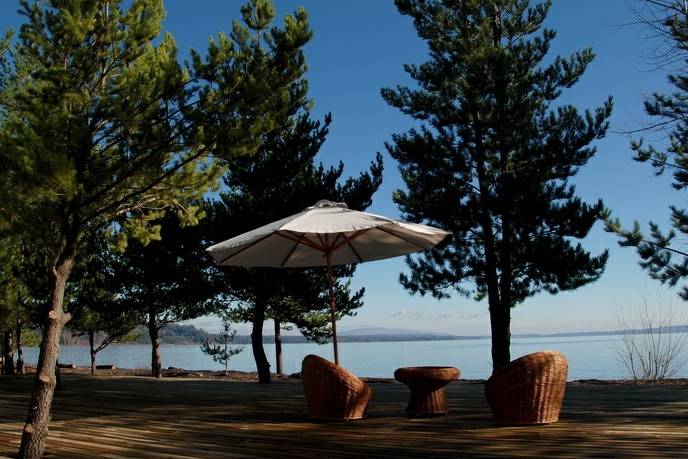 Terraza y acceso a la playa