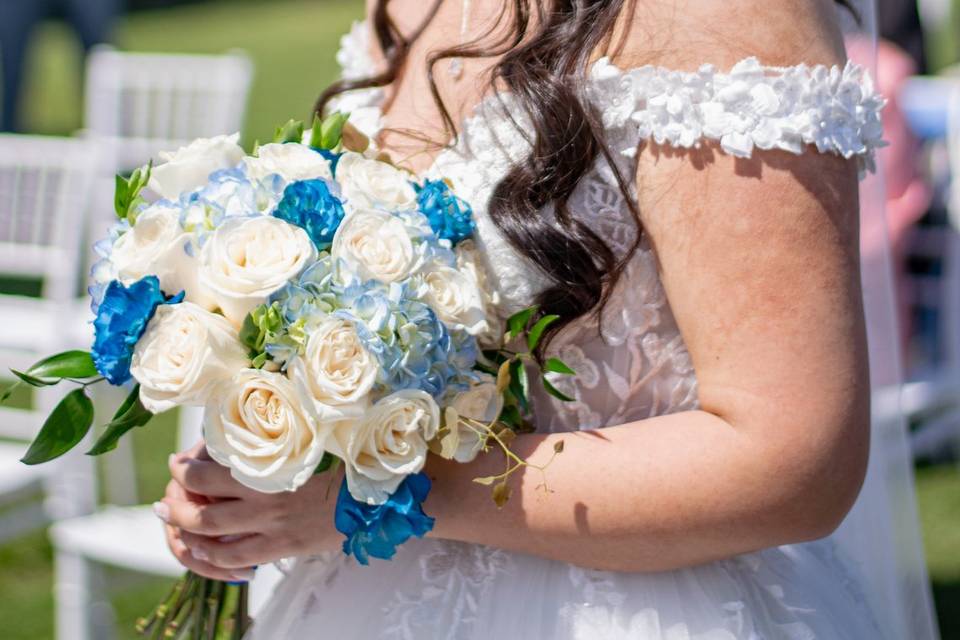 Sonrisa de una novia feliz