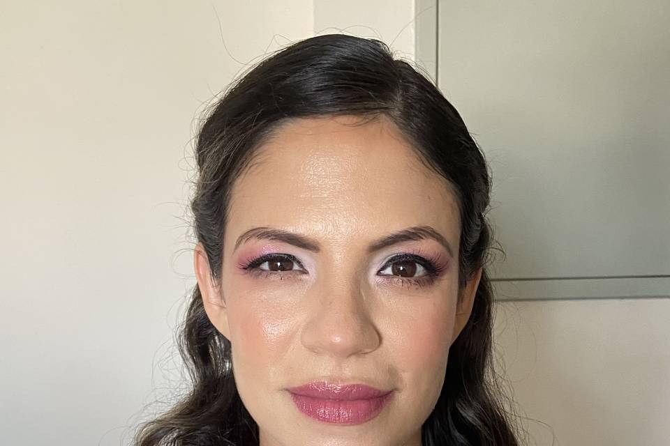 Makeup novia en tonos lilas