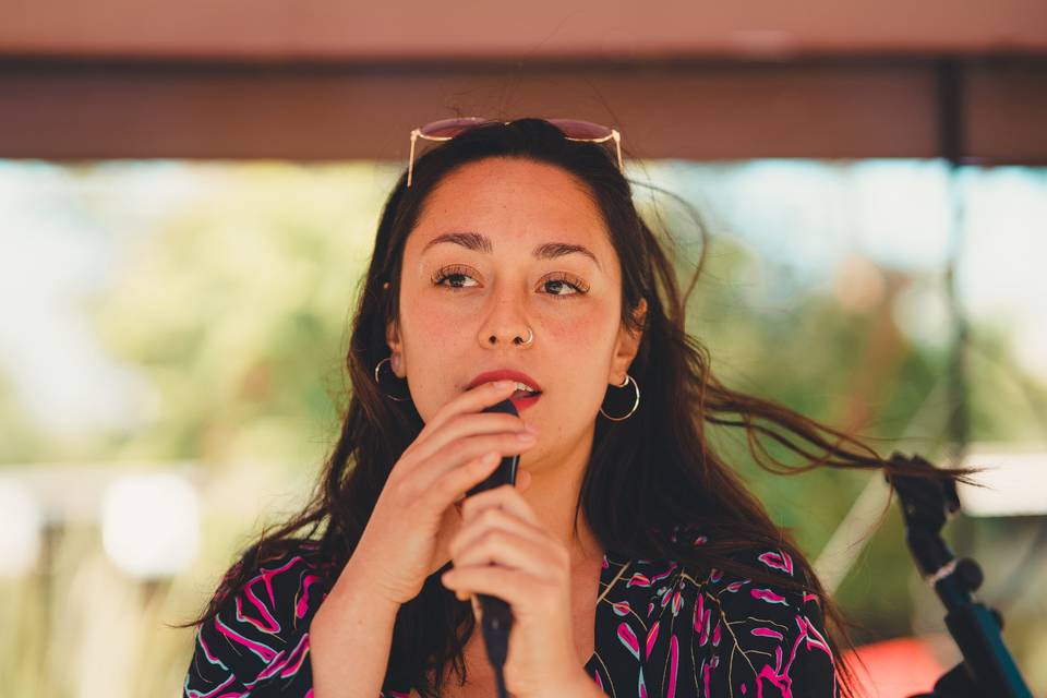 Valentina Castillo - Cantante