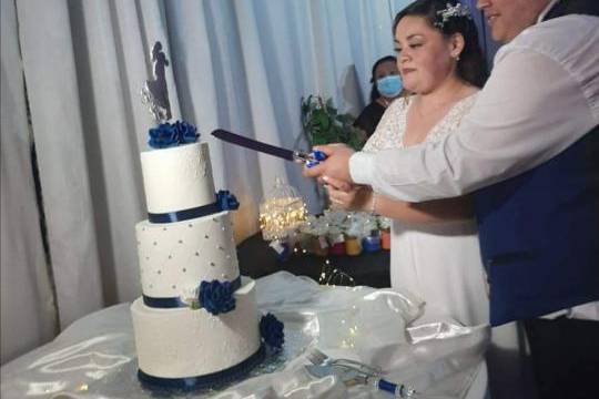 Canela Cake