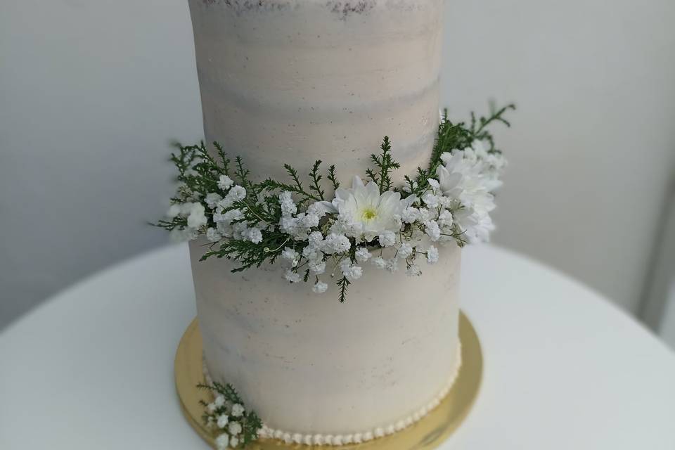 Naked cake