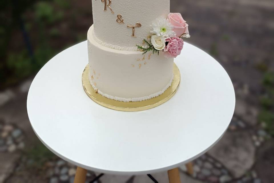 Rose cake