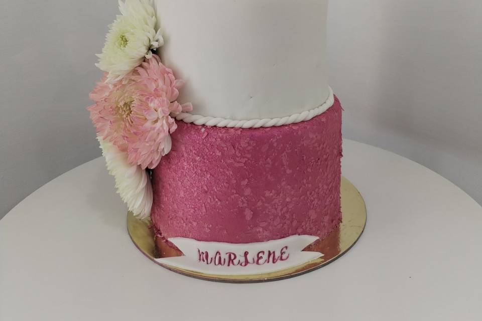 Fondant cake