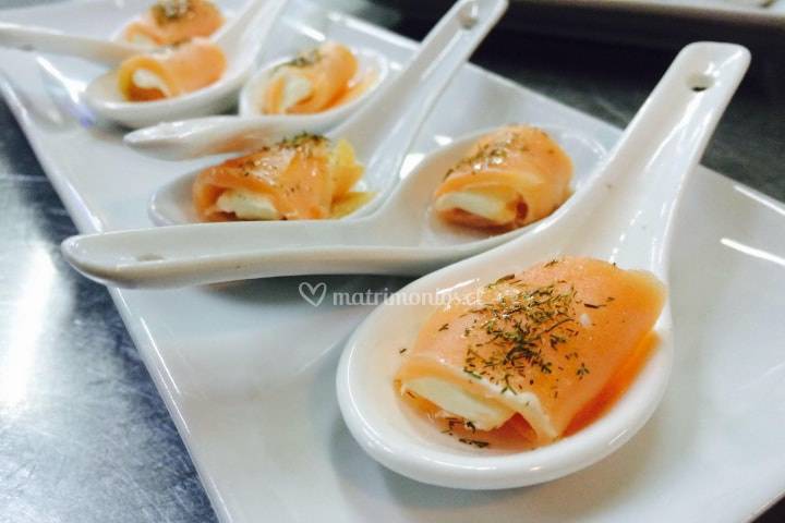 Salmon queso crema y eneldo