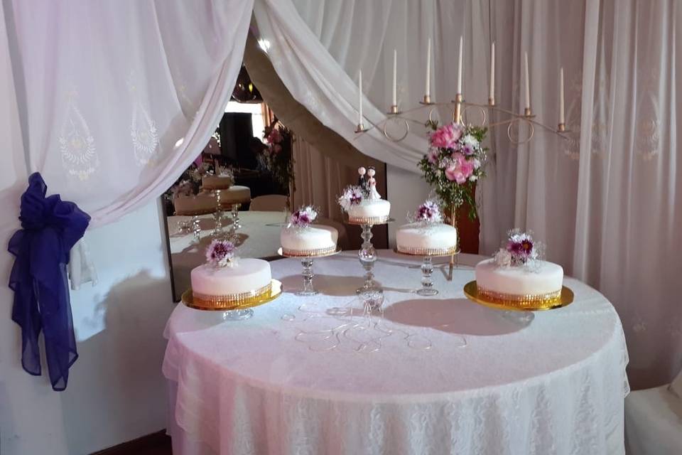 Mesa para la torta