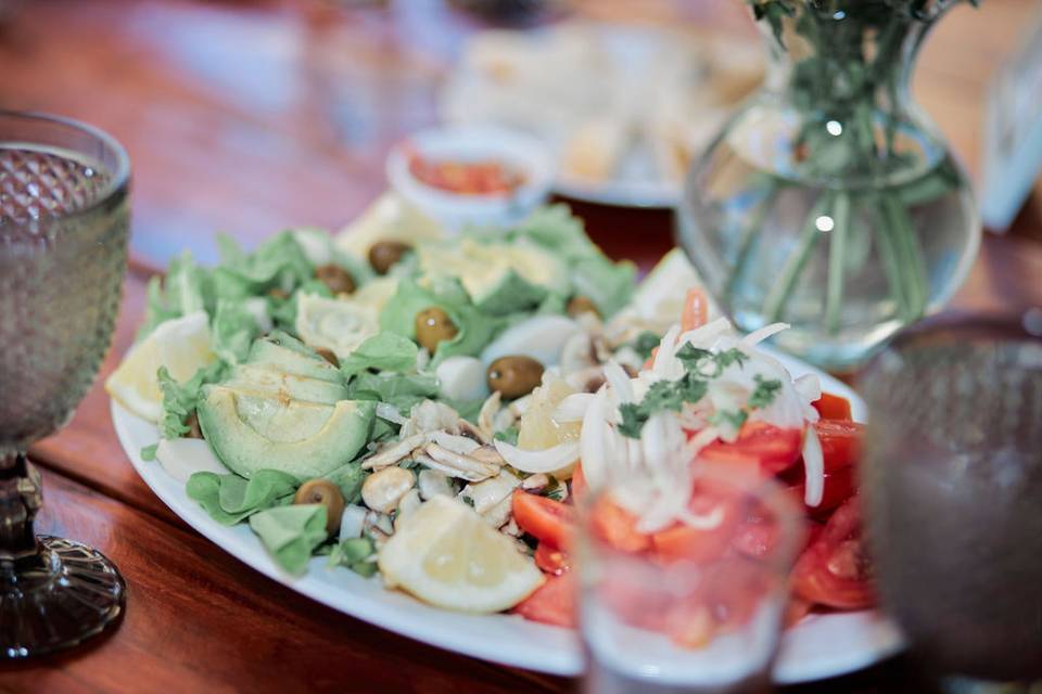 Ensaladas buffet a la mesa