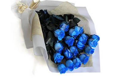 Rosas azules en papel de arroz