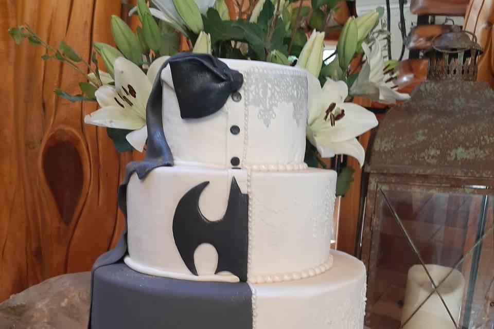 Torta doble faz, Batman y novia