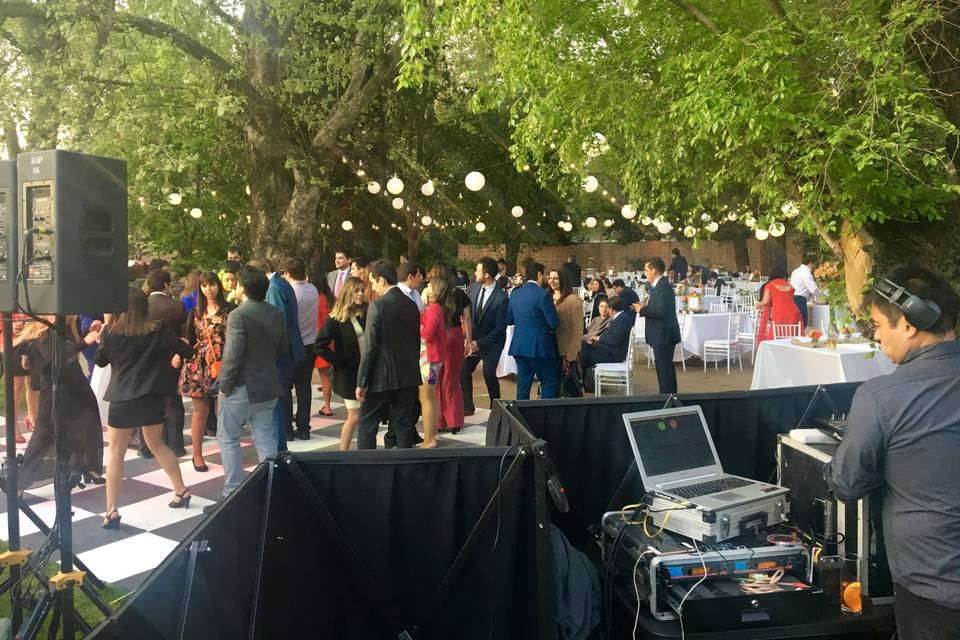Baile con dj dondo m&f