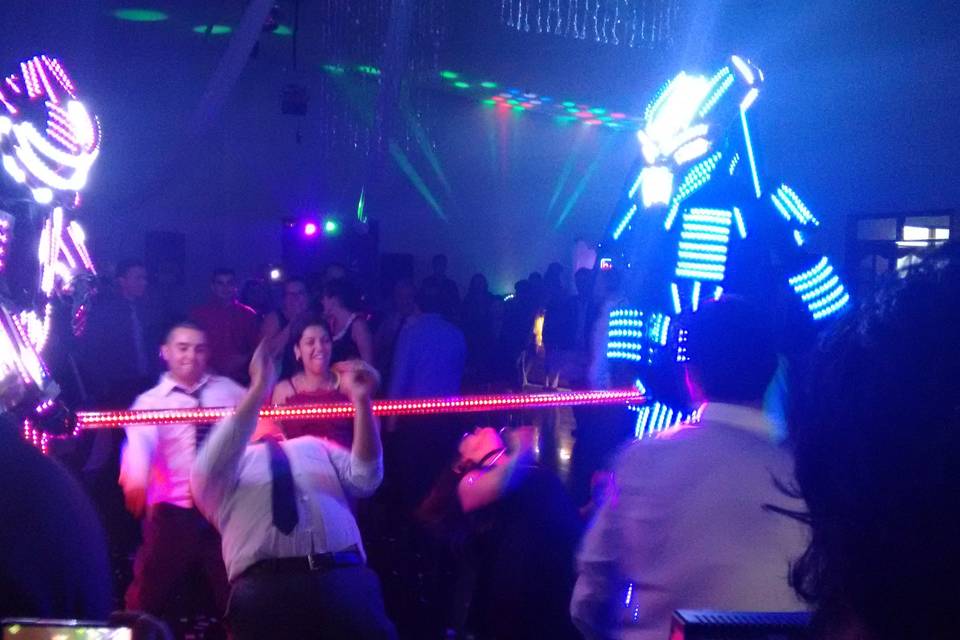 Baile entretenido robot led