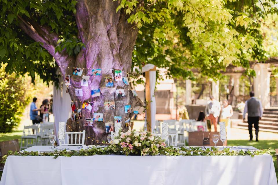 Mesa de los novios