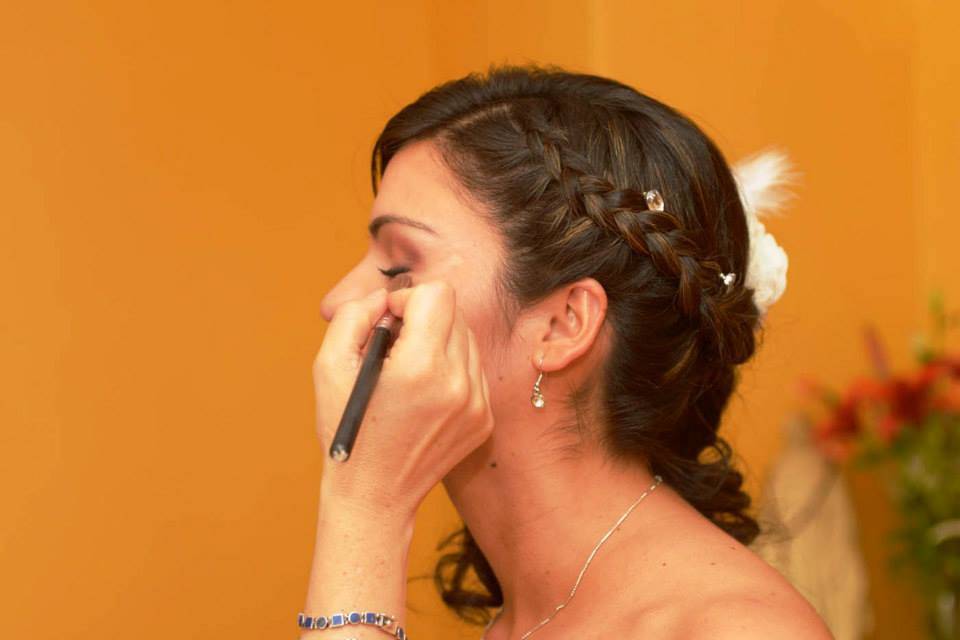 Maquillaje y peinado novia