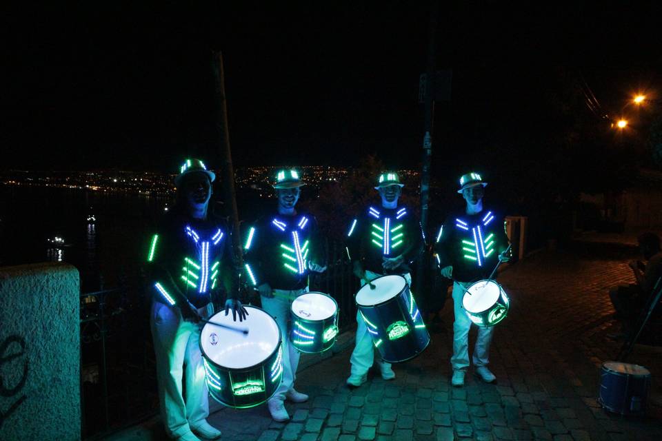 Arte Percutiva - Batucada Led