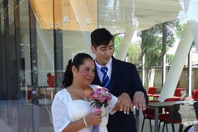 Novia y novio registro civil