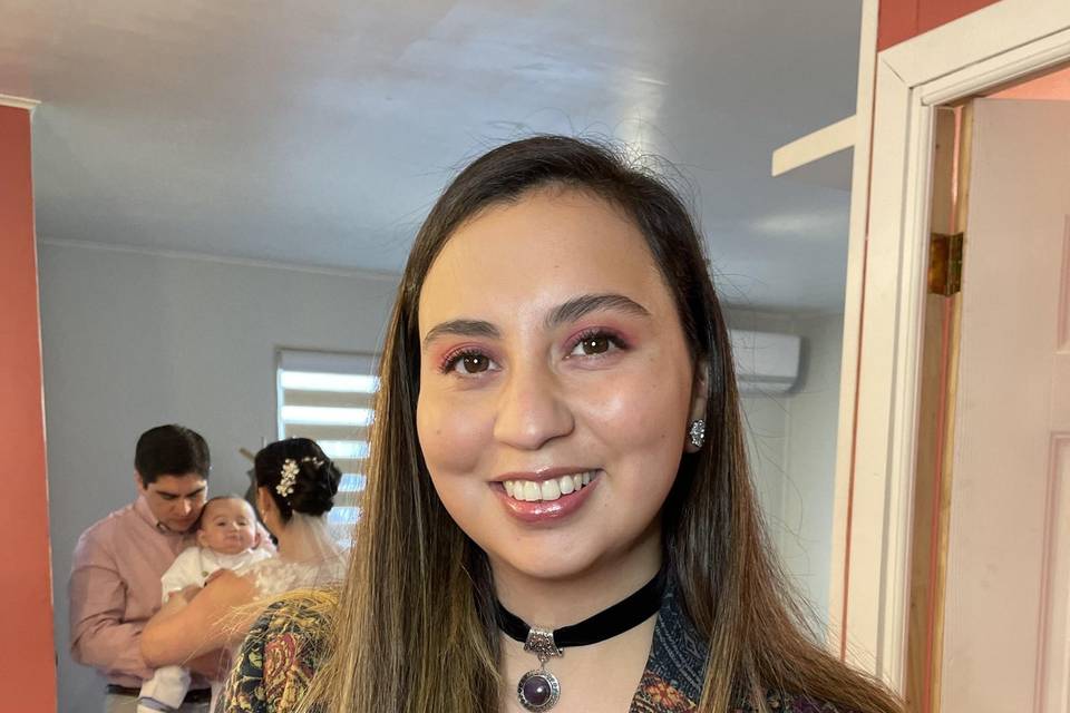 Aqua Tofana Makeup