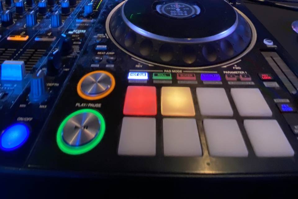 Dj