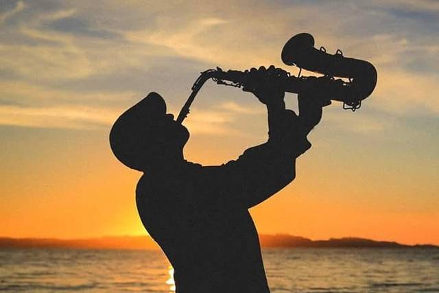 Lalo Saxofonista