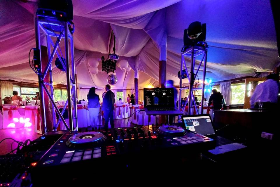 Set up dj / pro