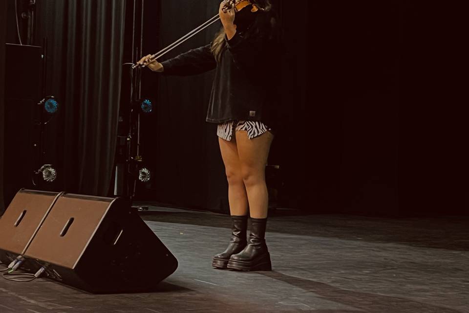 Presentación en Teatro Curicó