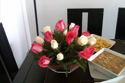 Centro de mesa con rosas