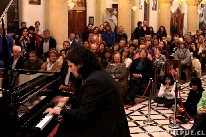 Eduardo Contreras - Piano