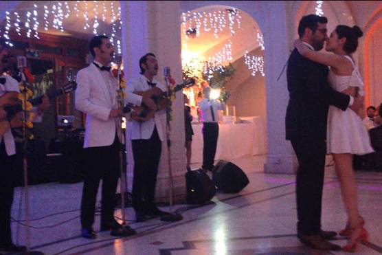 Grupo en vivo para Matrimonios