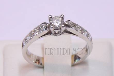 Anillo de compromiso AC22