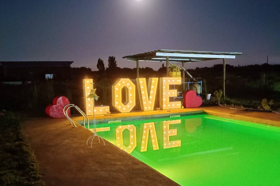 Iluminación y letras