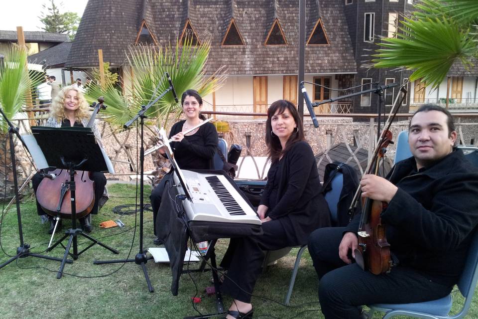 Coro en Hotel Manquehue