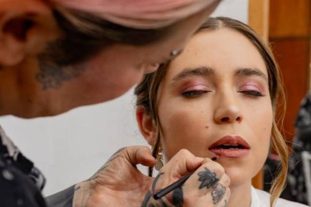 Roma Makeup & Hair