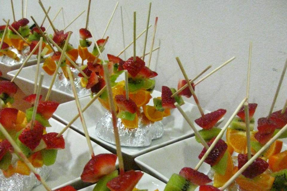 Brochetas de fruta