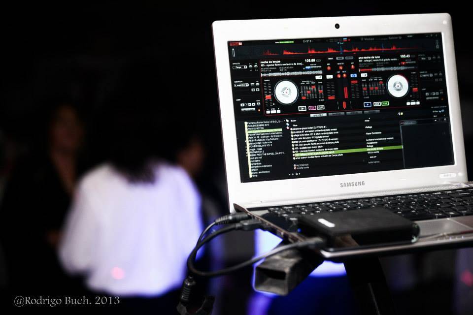 Virtual dj