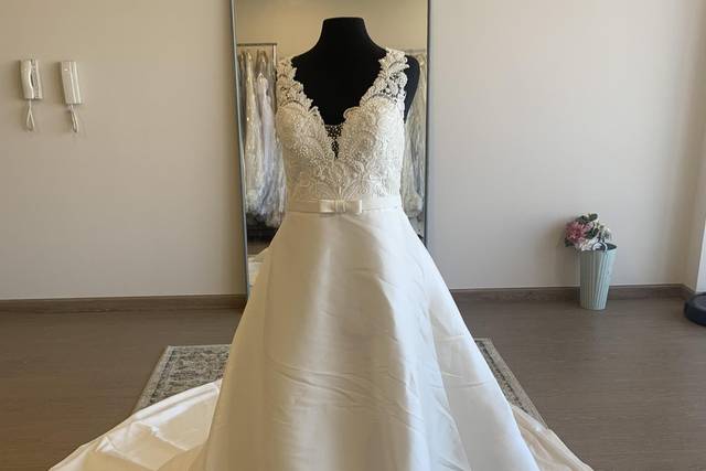 MiamiNovias - El vestido de novia de tus sueños hasta 70