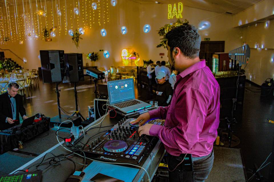 Stand Dj