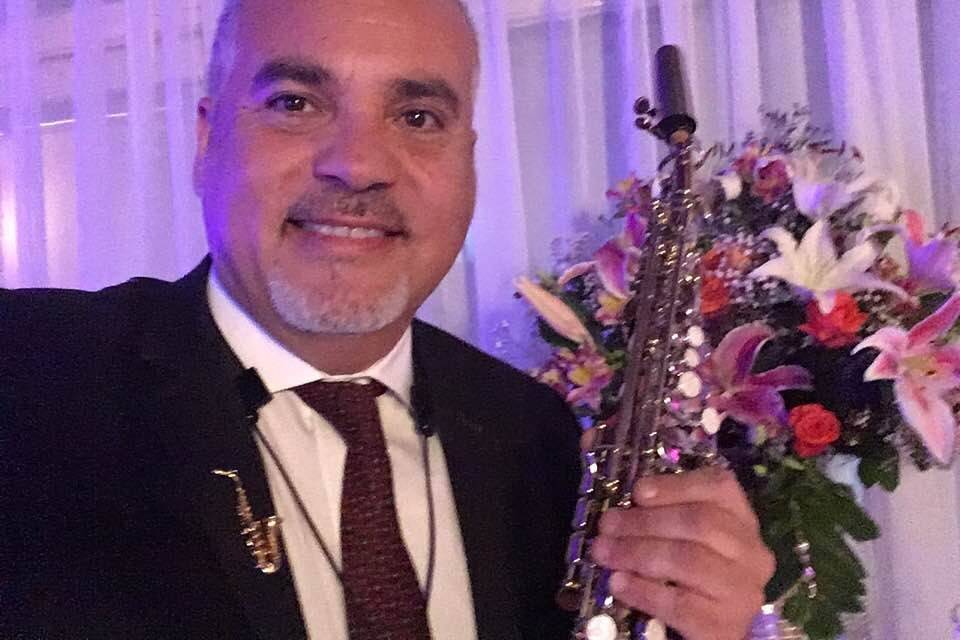 James Zanetta - Saxofonista