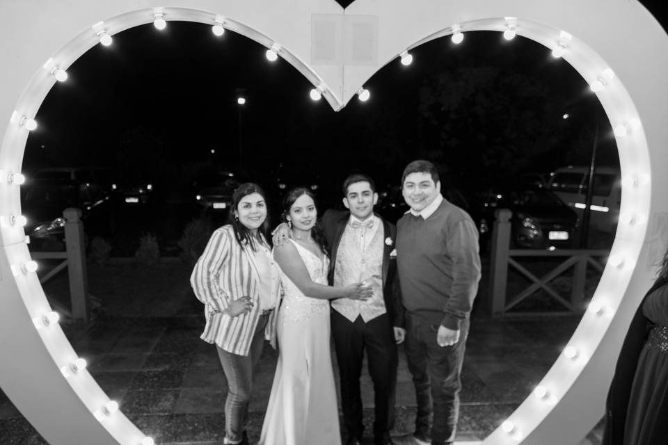 Familia