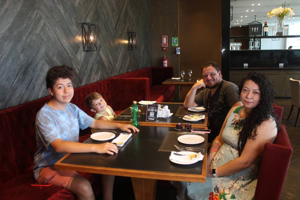 Restaurant linares