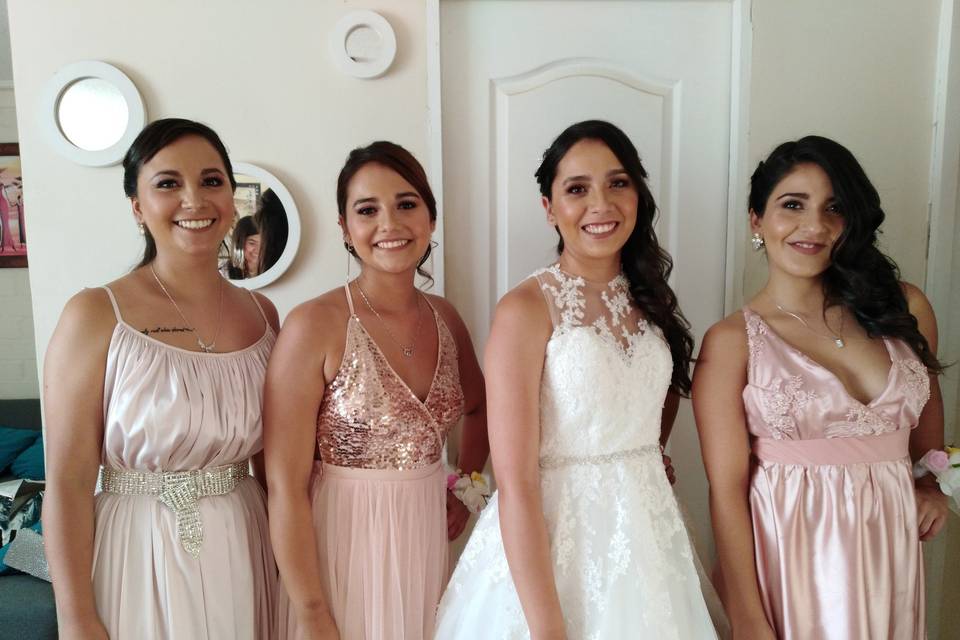 Novia y Damas de Honor