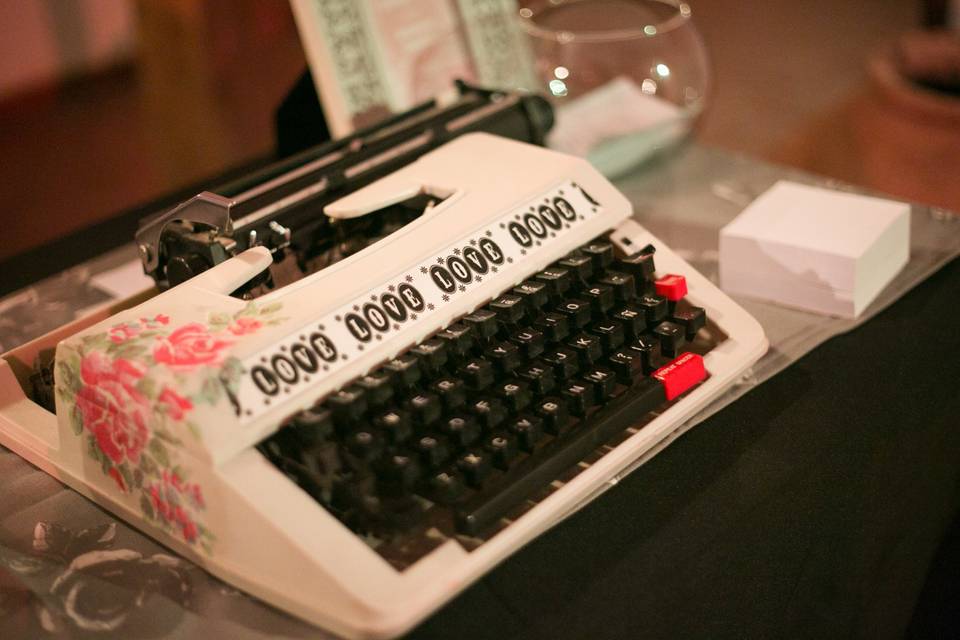 Arriendo máquina de escribir