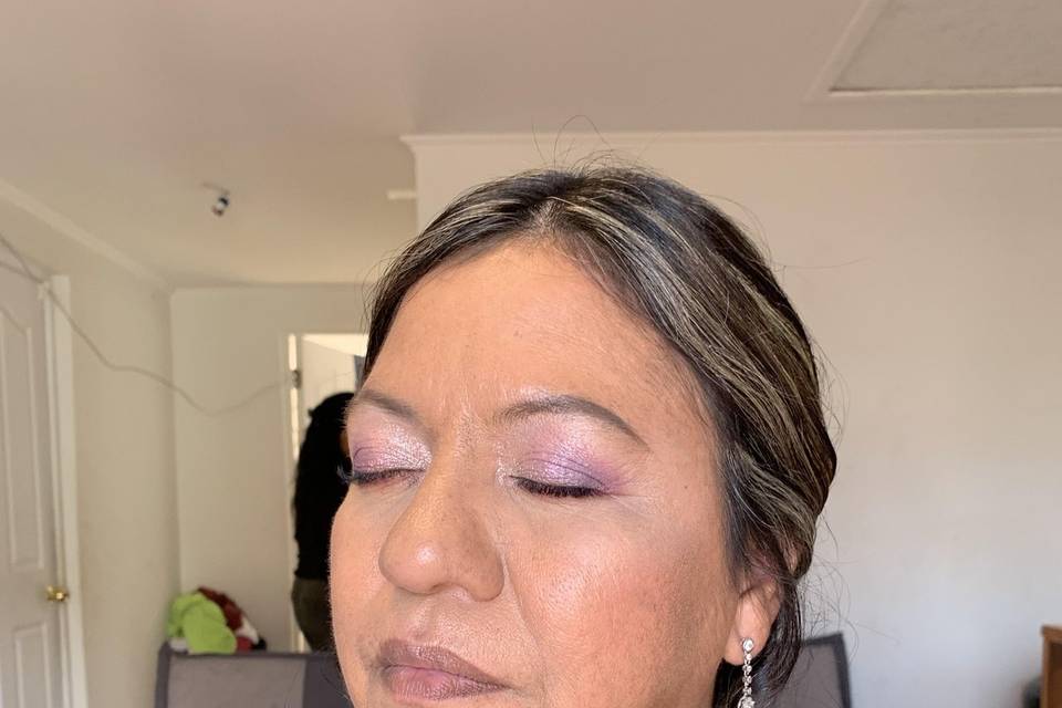 Maquillaje mamá novia