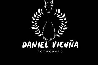 Daniel Vicuña Fotografía Logo