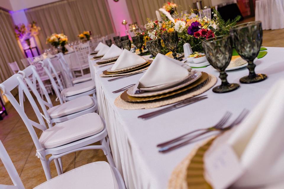 Decoración mesa Novios
