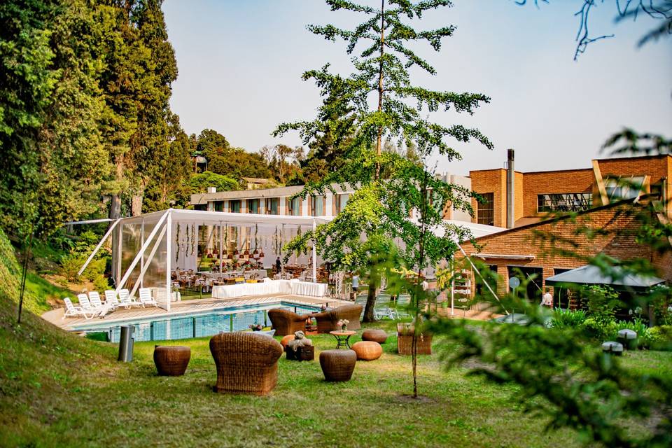 Fachada hotel.