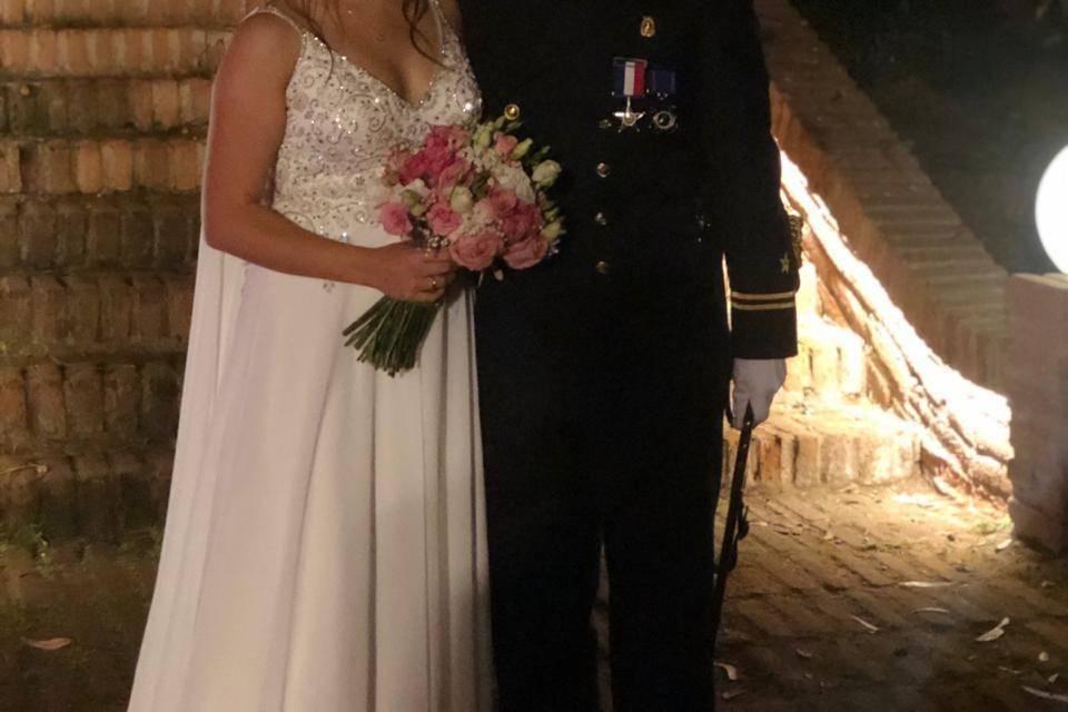 Novios emocionados
