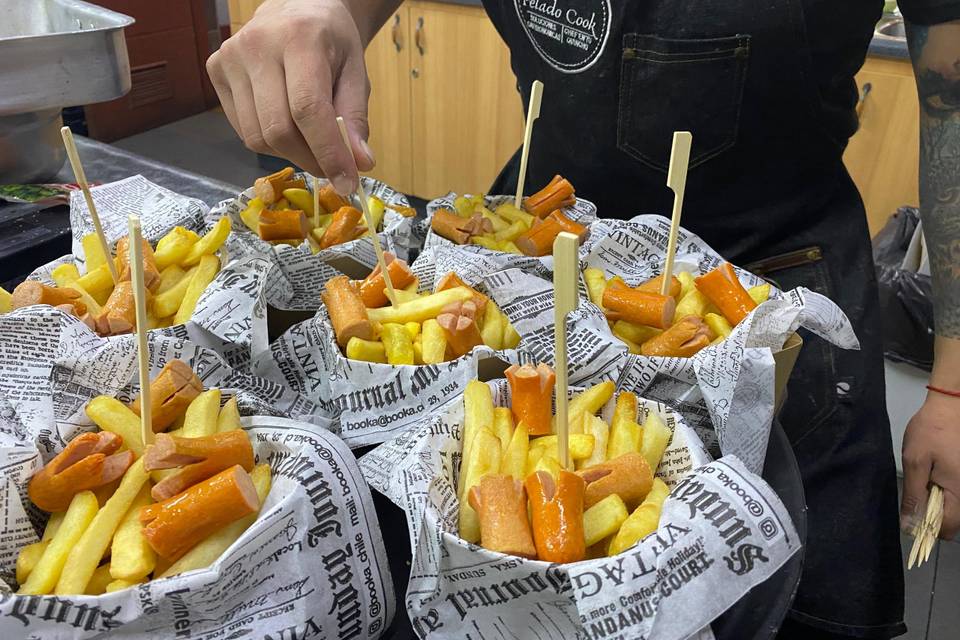 Salchipapas
