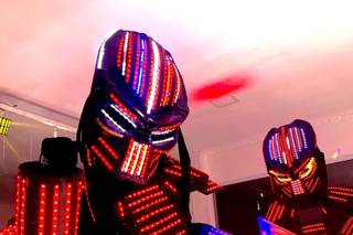 Robots Depredadores Led - Reveled Show